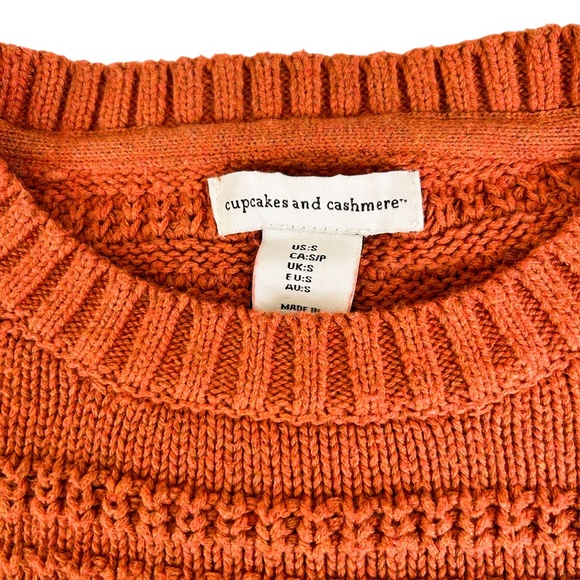 Oversized Orange Knit Sweater - Picture 5 of 6